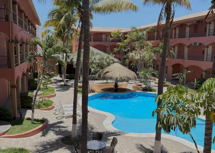 Real Cabos 3*