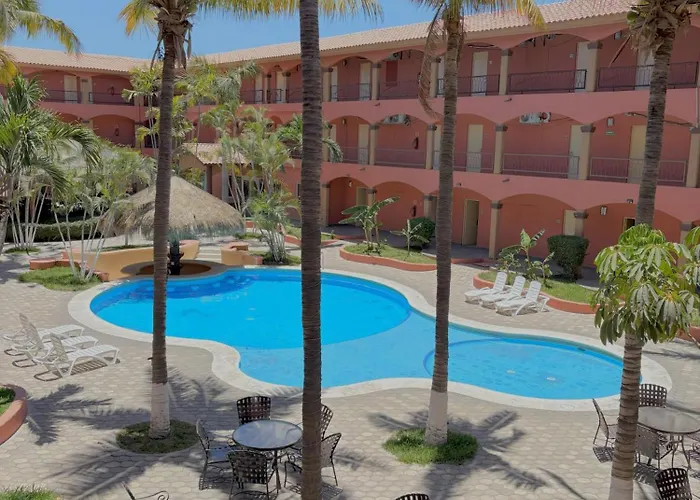 Real Cabos Hotel